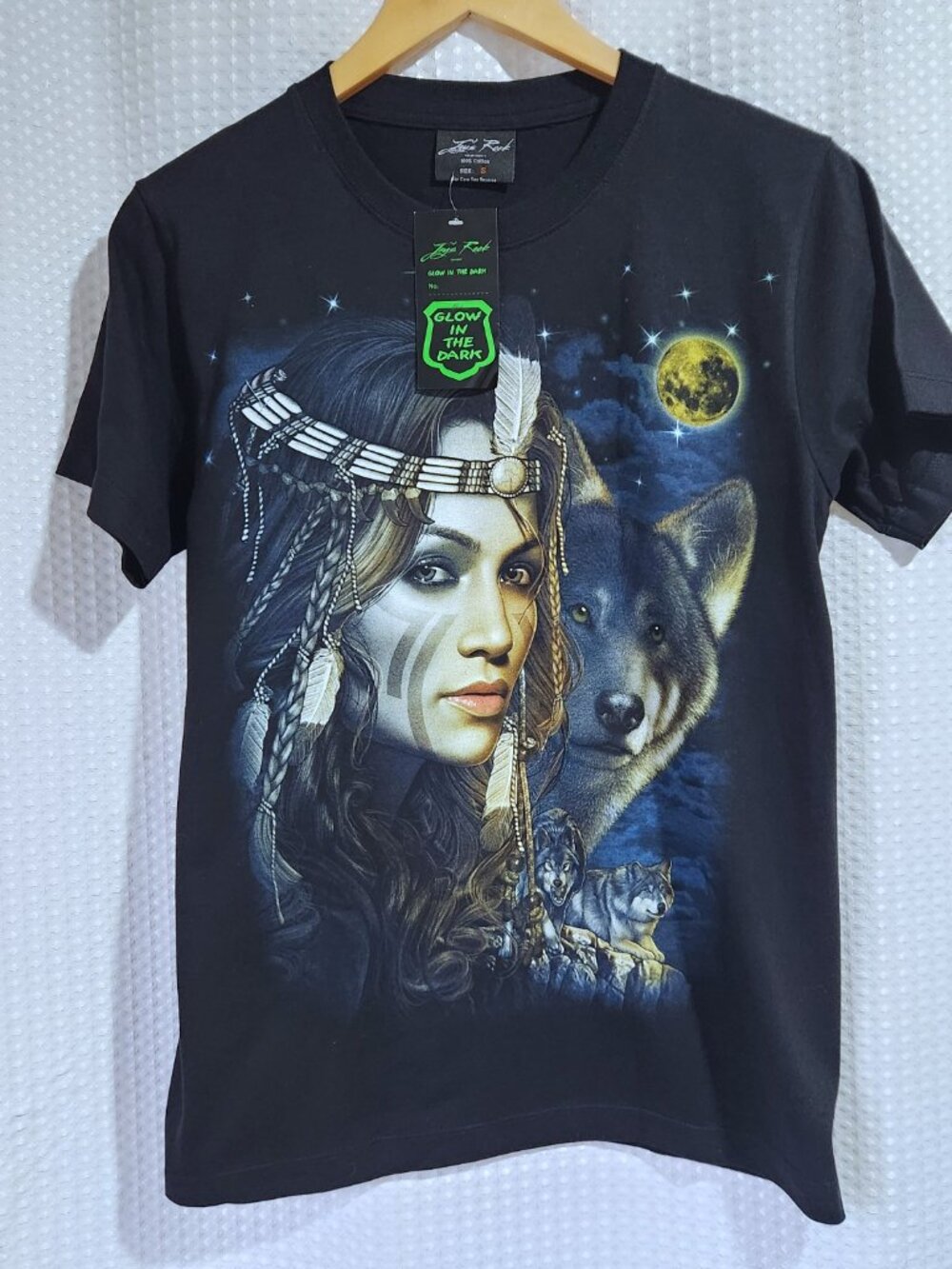 Glow in the Dark Wolf T-Shirt Small S 3D Native American Eagle Graphic Tee Black